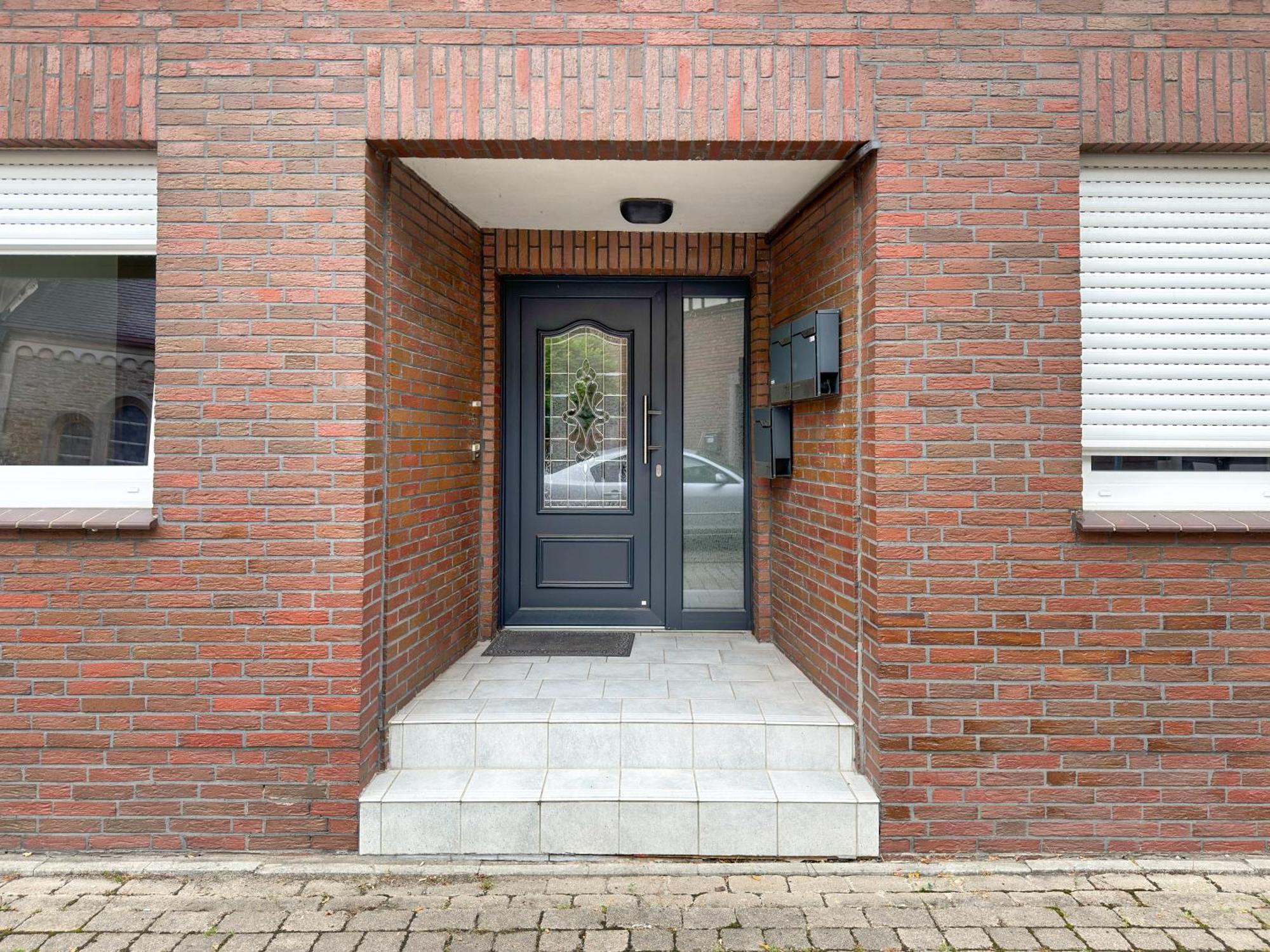 Homelystays Stilvolles Apartment An Der Kirche Lemfoerde Exterior photo